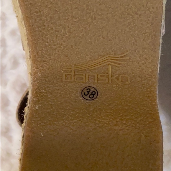 Dansko shoe with ankle strap - Picture 5 of 7